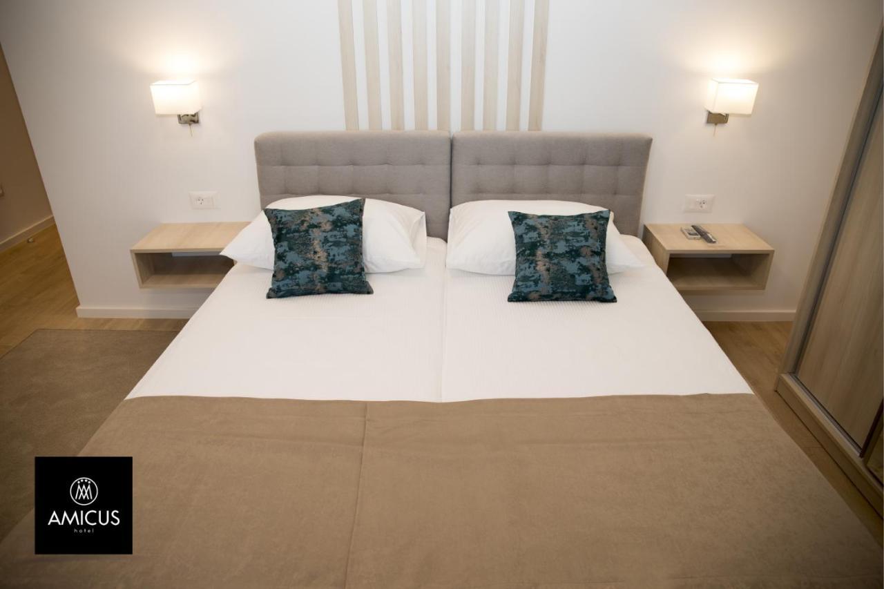 Hotel Amicus Mostar Bagian luar foto