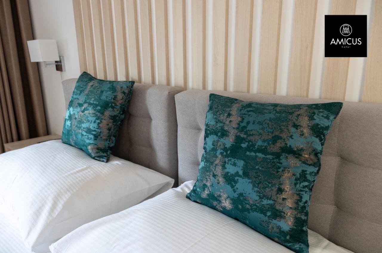 Hotel Amicus Mostar Bagian luar foto