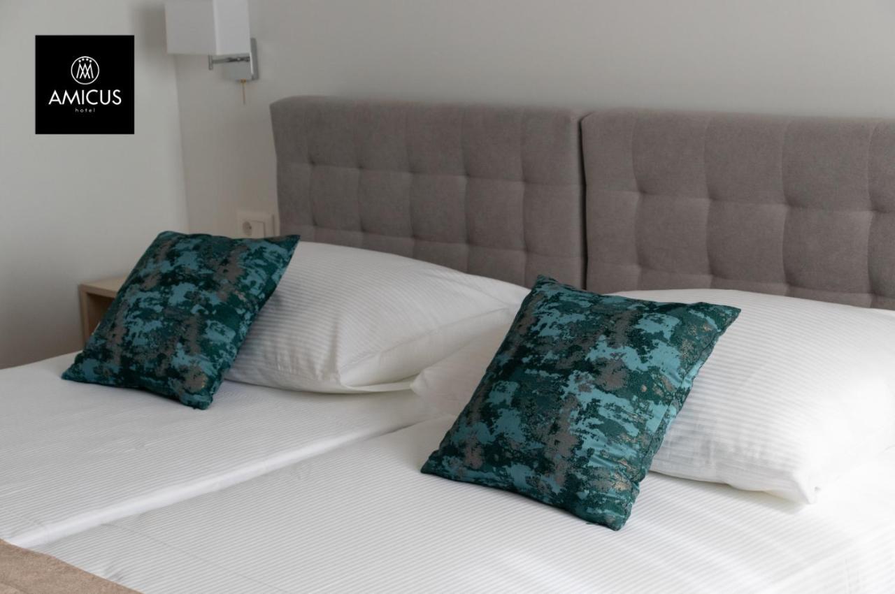 Hotel Amicus Mostar Bagian luar foto