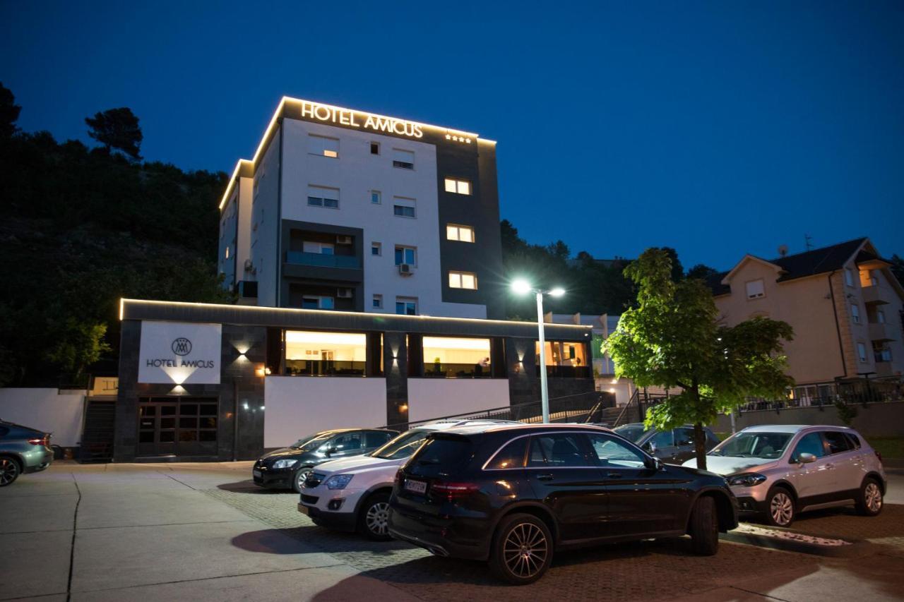 Hotel Amicus Mostar Bagian luar foto