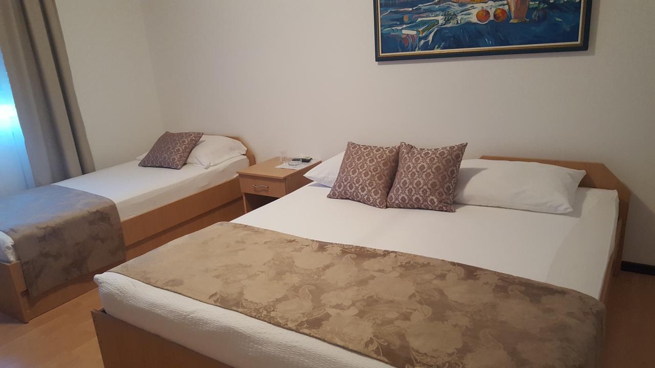 Hotel Amicus Mostar Bagian luar foto